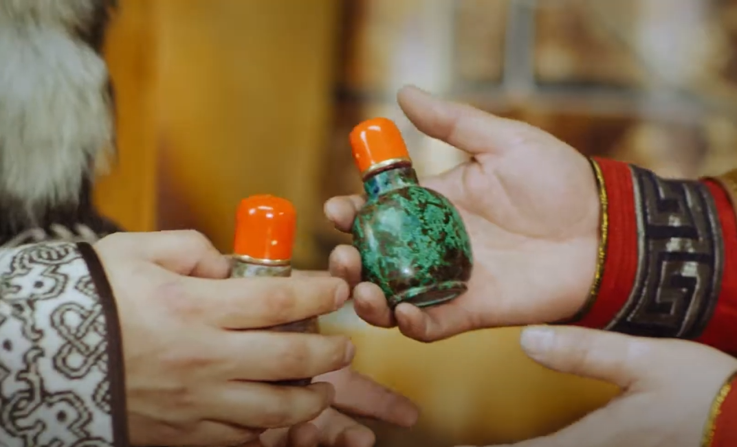 Mobicom_Lunar_Khuurug